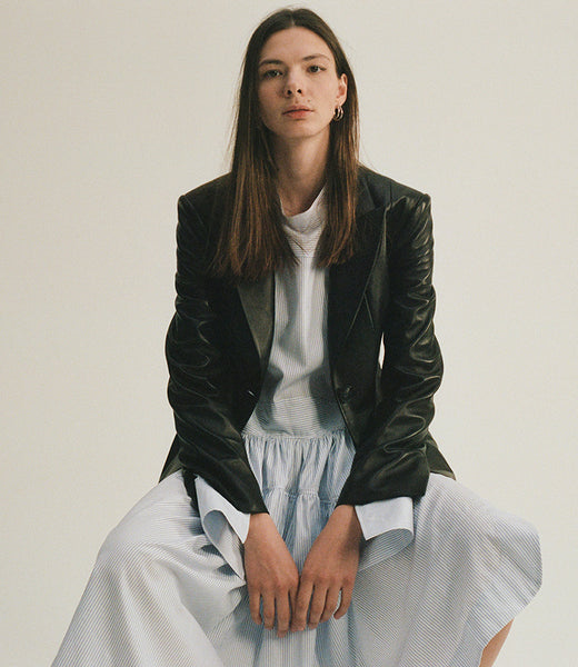 000351820034-1w_9d51e8e9-e5c8-