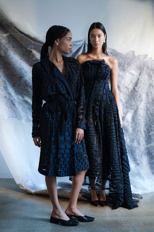 Lucia Trench Coat in Fil Coupe