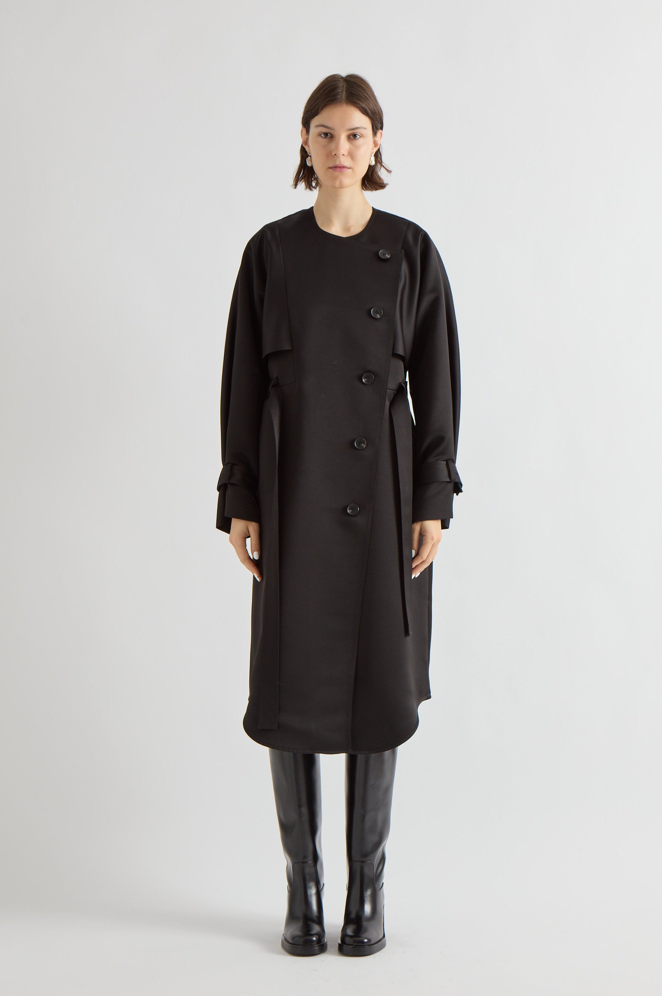【YENN】DOUBLE FACE CAPE JACKET Wool and Cashmere Double-Face Cape in Sweaters | Vince