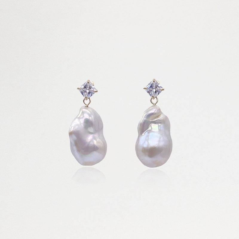 Diana baroque pearl earrings