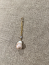Morin chain earrings with pearl