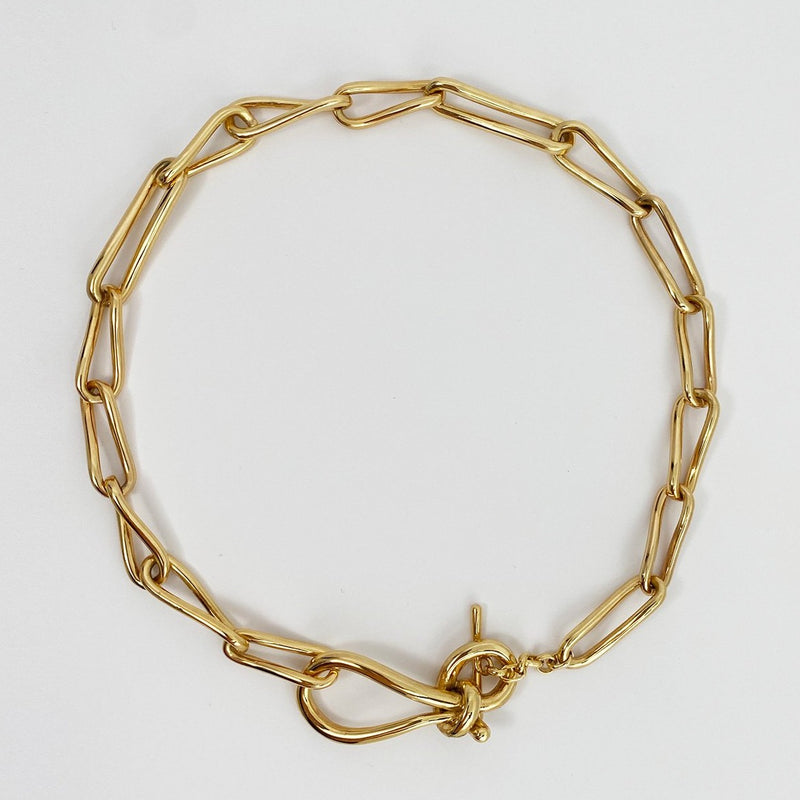 Leah big knot with luna chain necklace